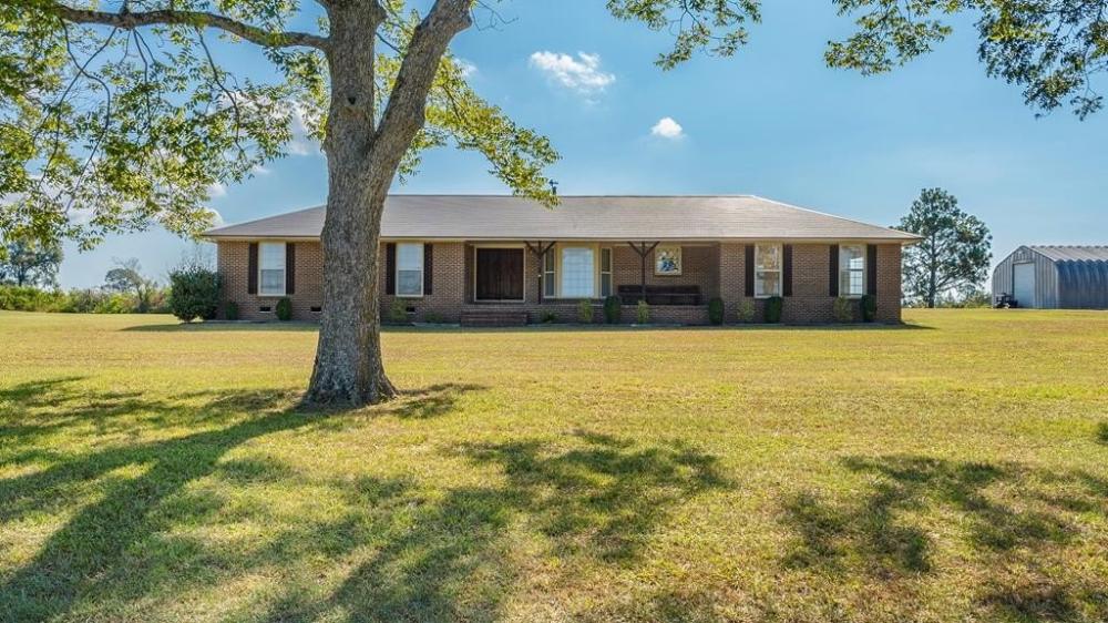 Currently Displayed Property Photo